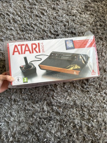 Atari 2600 plus console - +,